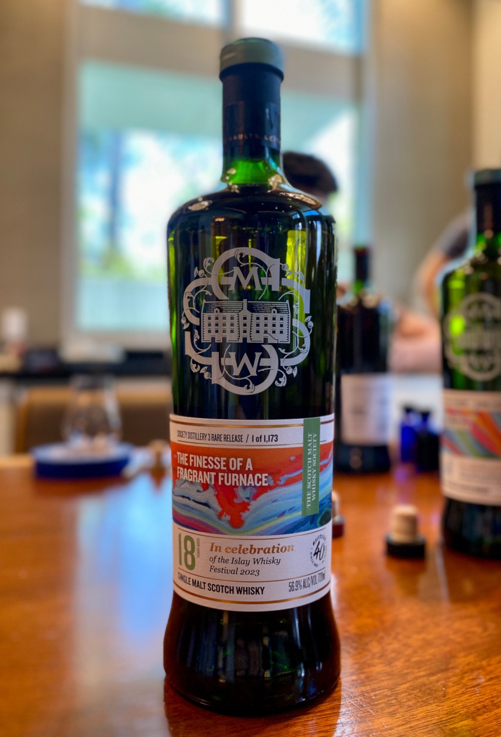 Bowmore 18 Year (2004), SMWS 3 “The finesse of a fragrant&nbsp;furnace”