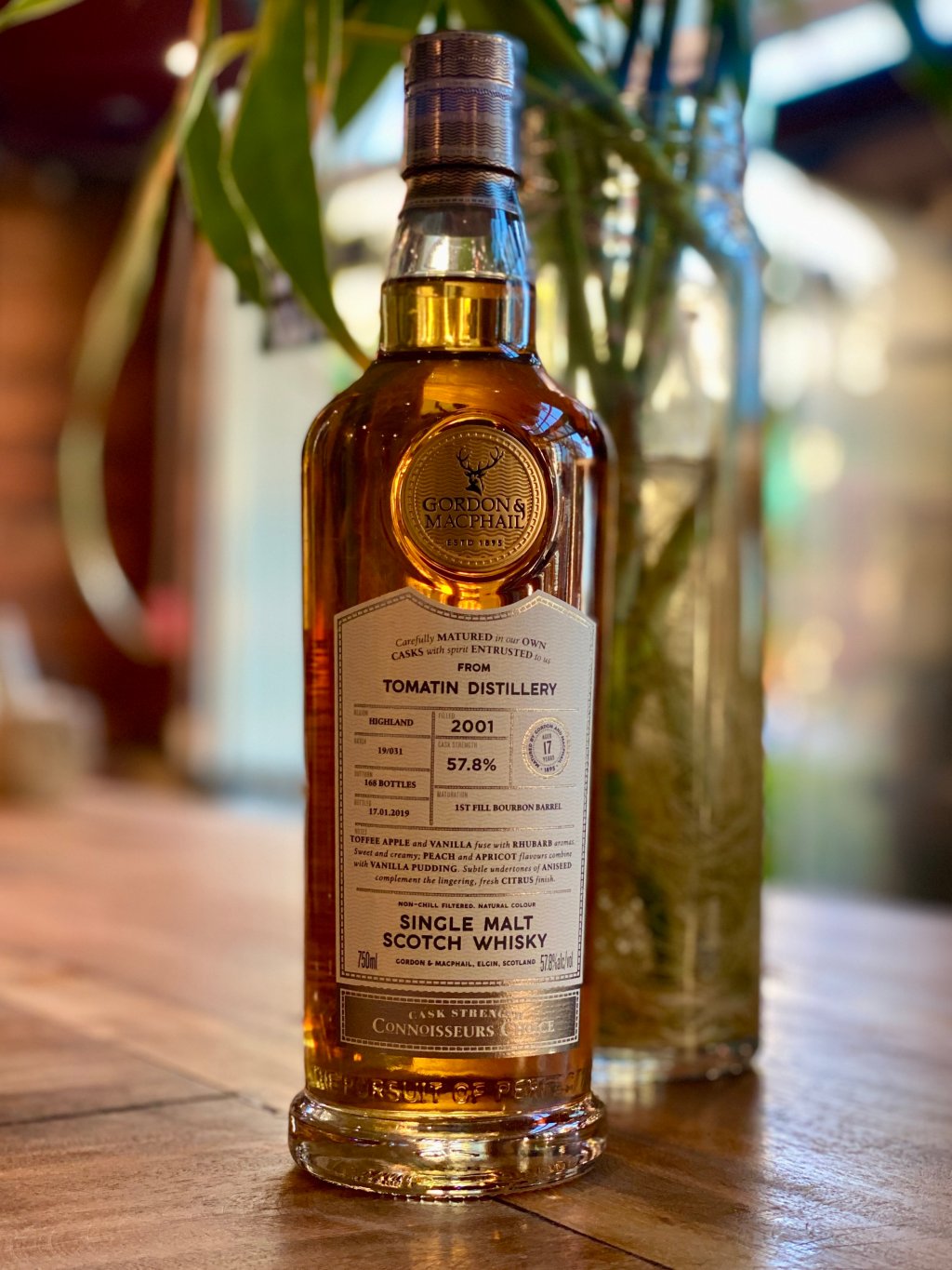 Tomatin 17 Year (2001), Gordon &&nbsp;MacPhail